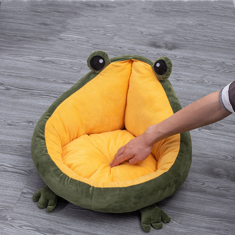 Frog Nest Cat Bed - Winter Warm Semi-Enclosed Pet Bed