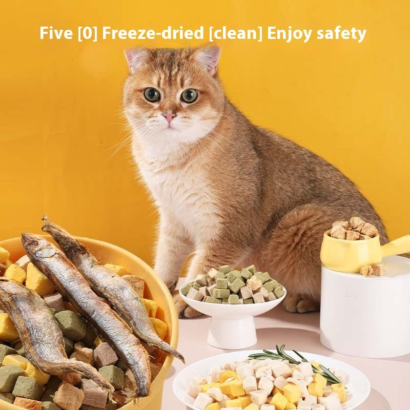 Pet Freeze-dried Snacks Egg Yolk Chicken Grains Dog & Cat Snacks