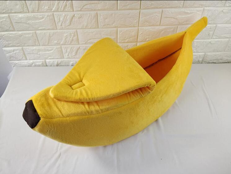 Banana Shape Pet Bed - Warm Nest for Dogs & Cat