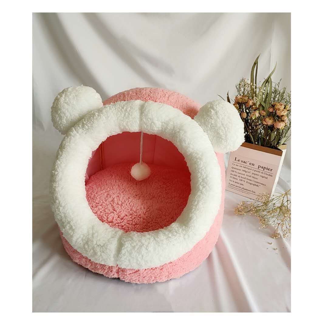 Warm Cute Enclosed Cat Nests