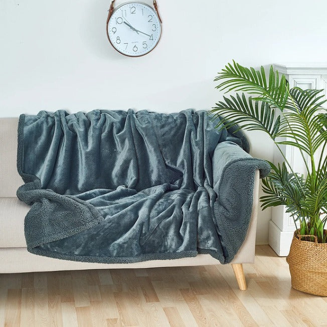 Pet Bed Short Plush Blanket